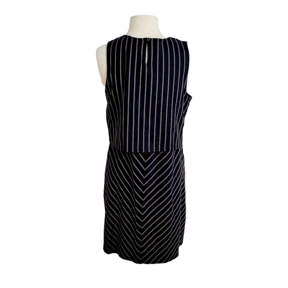 J. Jill Black Chevron Striped Everyday Ponte Dress - Picture 4 of 8